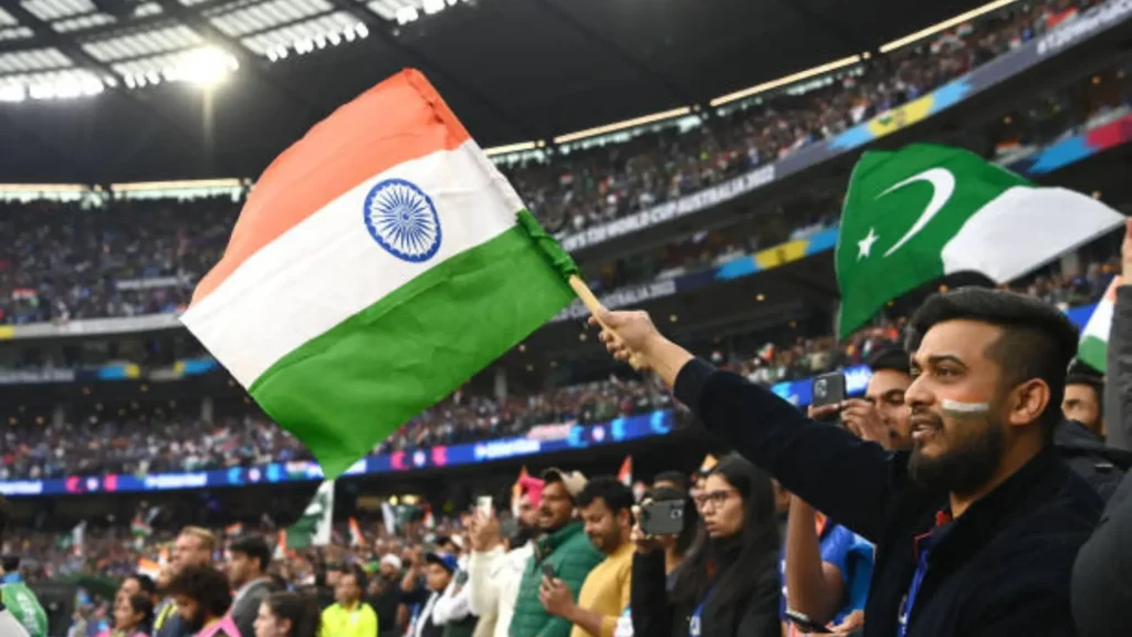 Ind-vs-Pak-Crowd-celebrating-a-game
