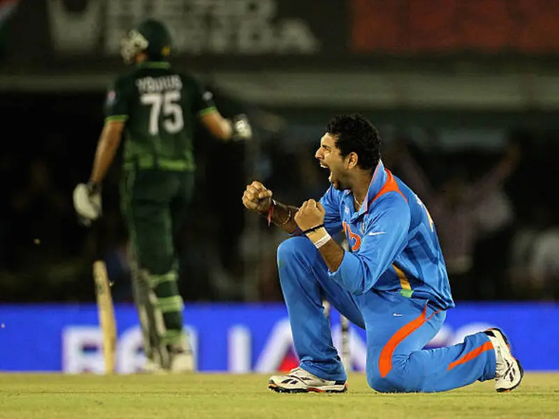 Ind-vs-Pak-Yuvraj-celebrating-wicket